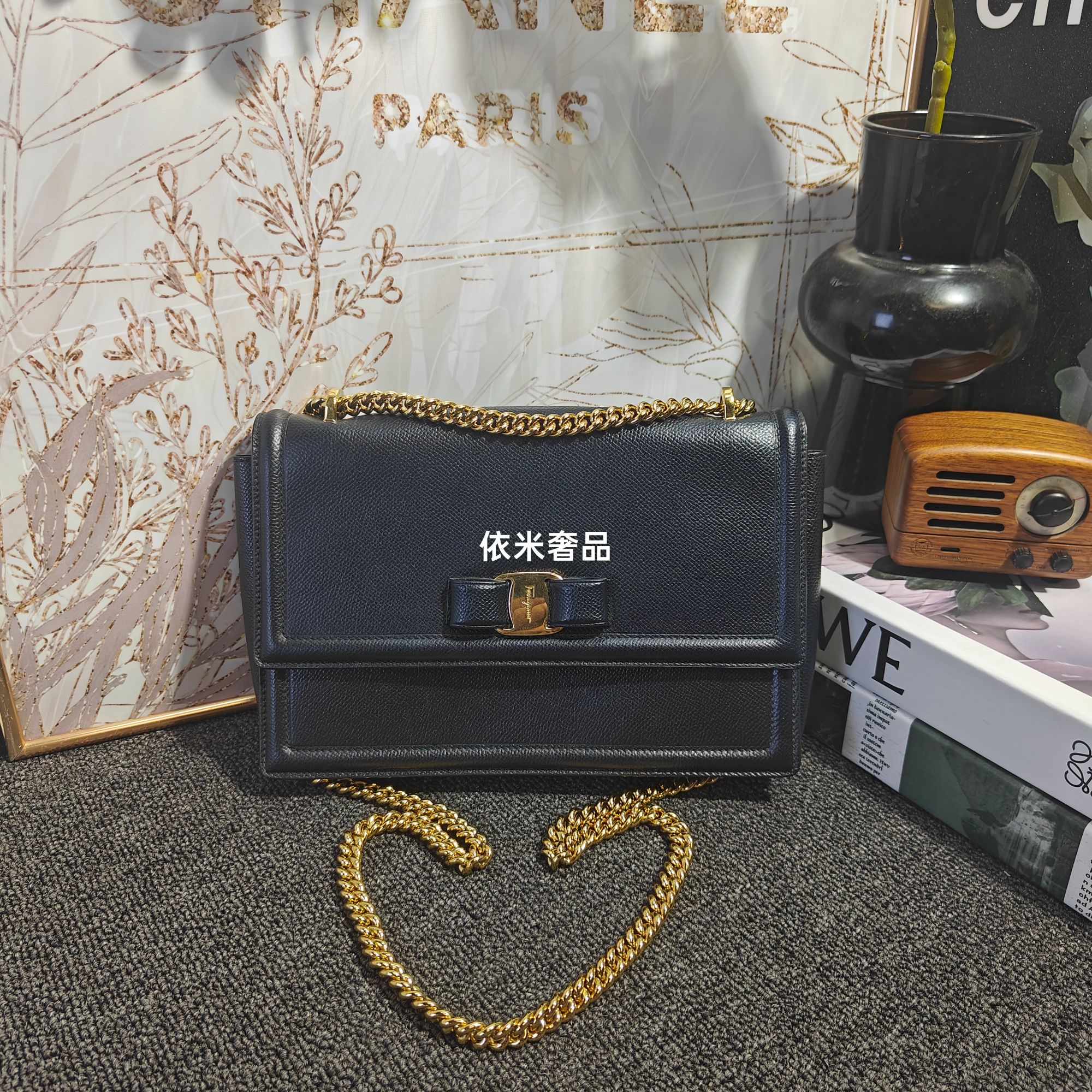 95新 FERRAGAMO/菲拉格慕 菲拉格慕单肩包G25101698尺寸25*17