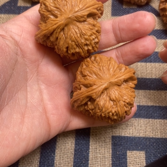 吊坠文玩核桃球疆全品46