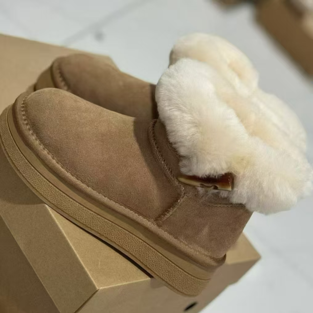 时尚冬季时尚雪地靴短靴冬季女雪地靴舒适经典3352牛角扣厚底