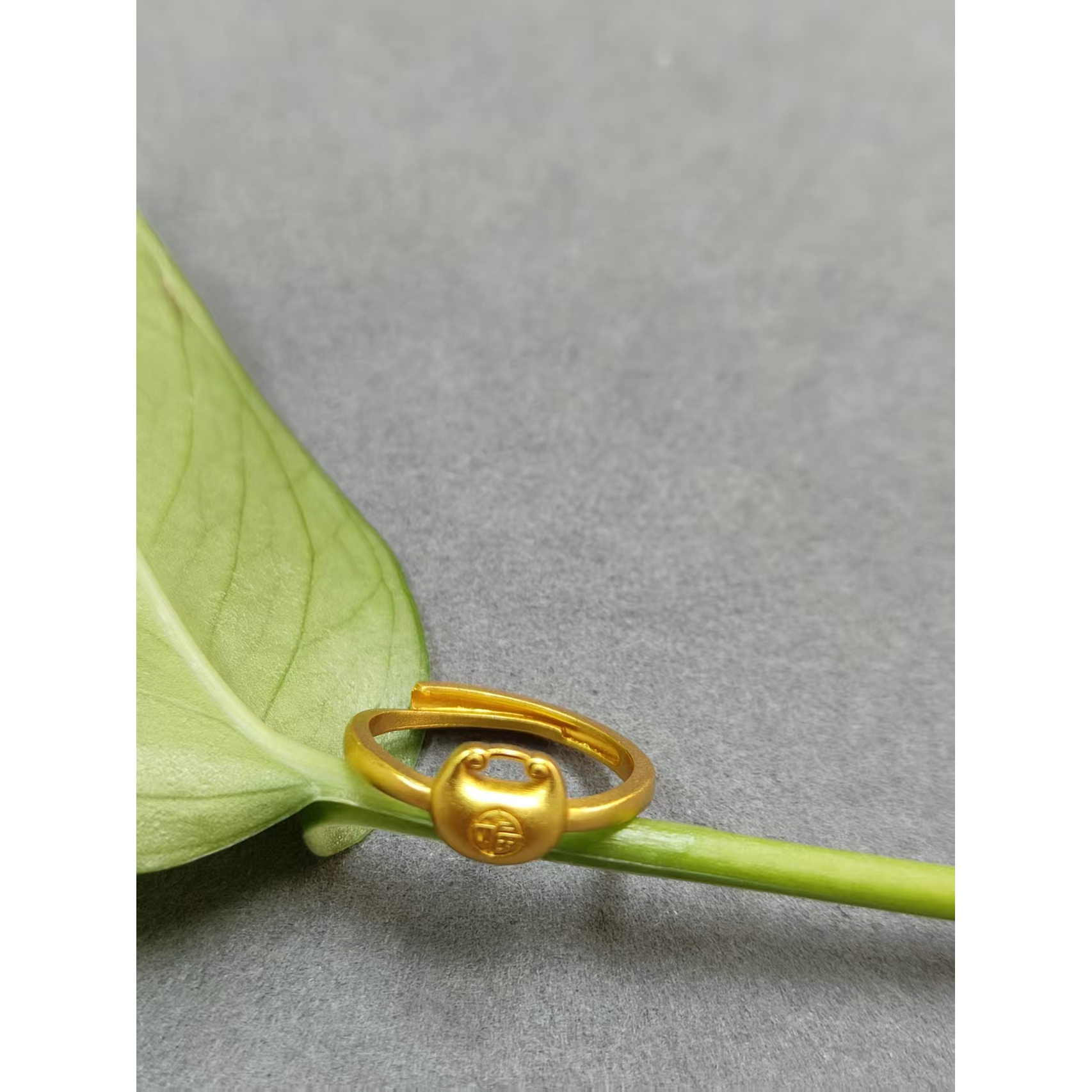  古法工艺小福袋戒指A210