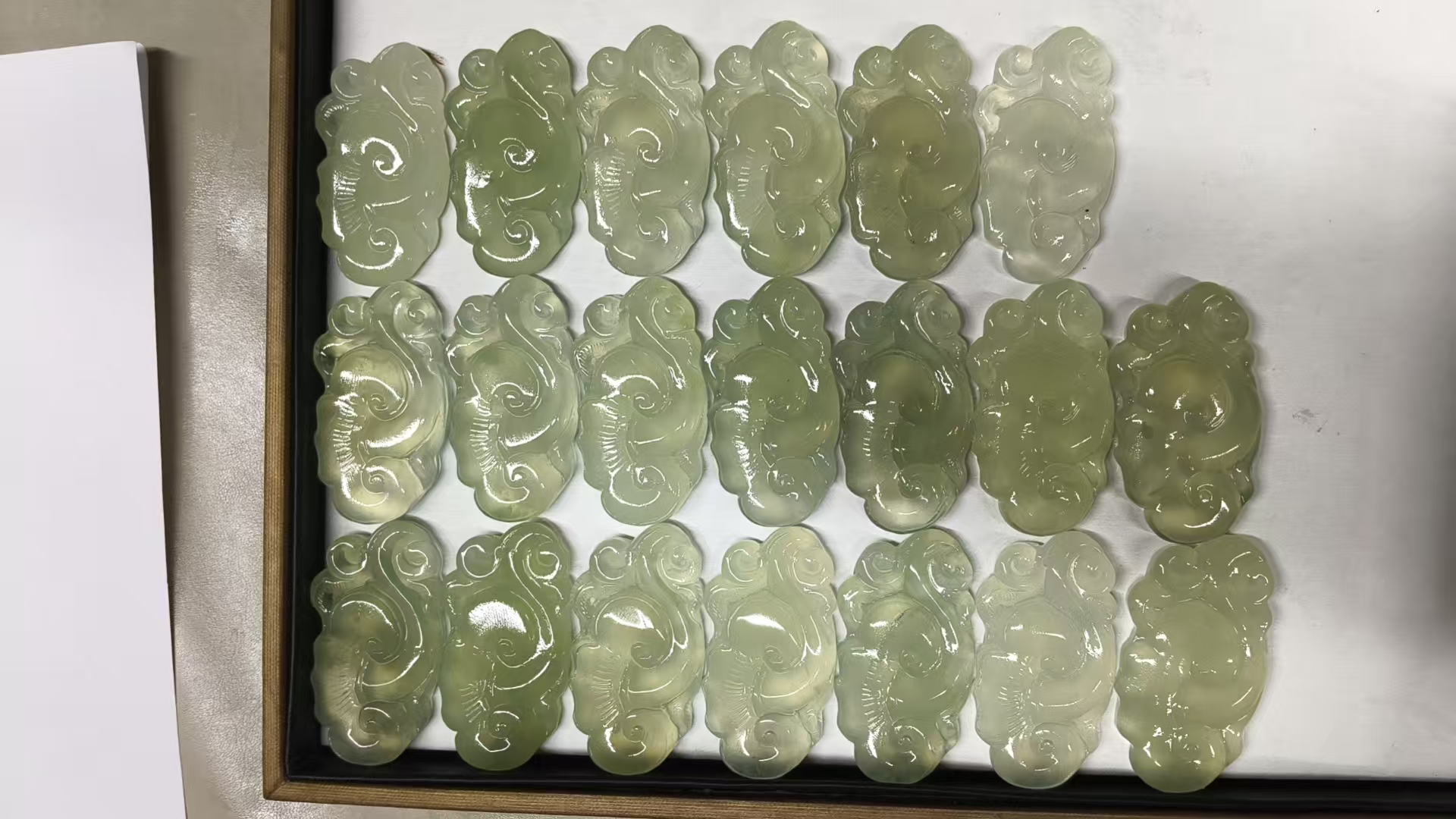 天然岫玉白冰大如意吊坠多样性发货其中发一