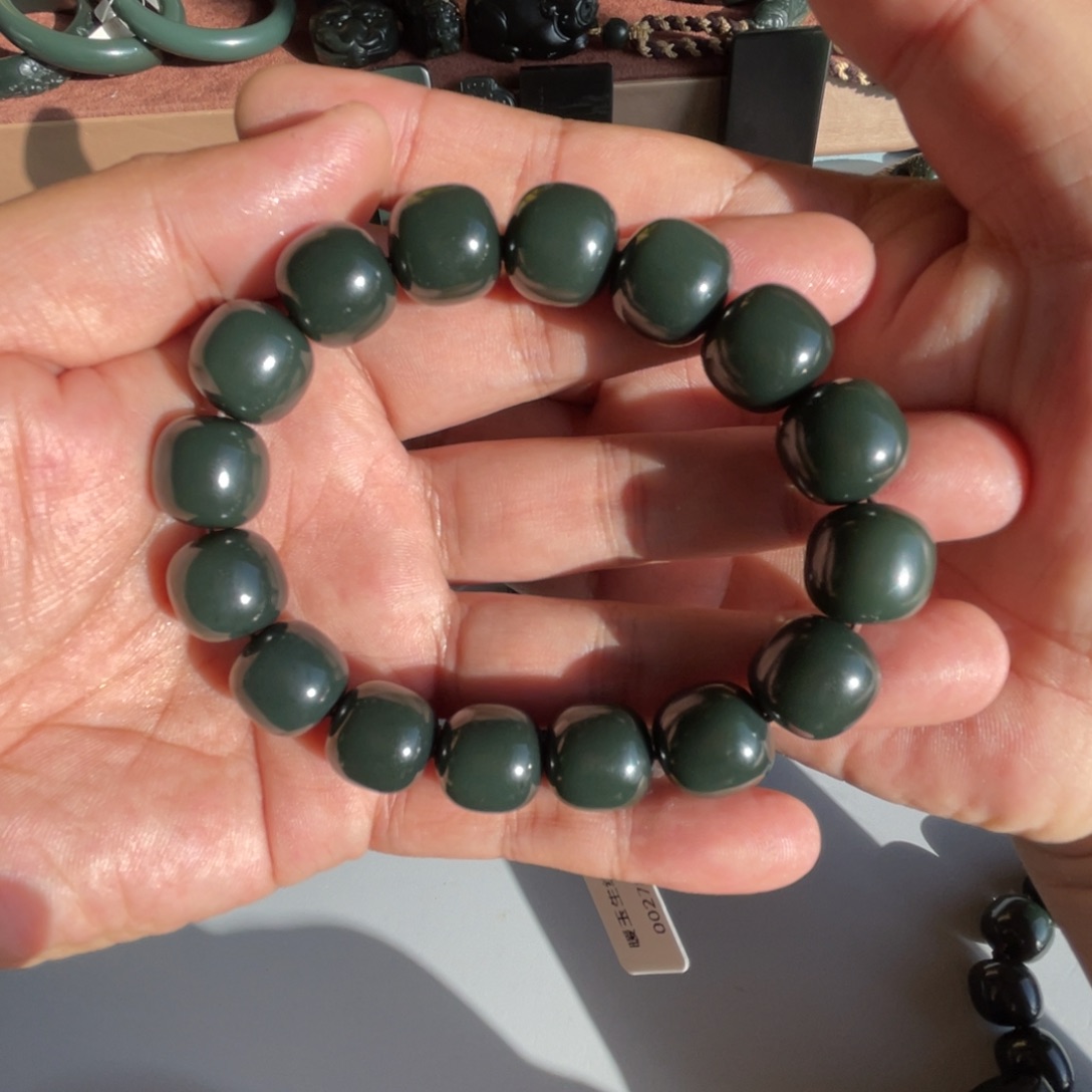 不***名和田玉未镶嵌手链