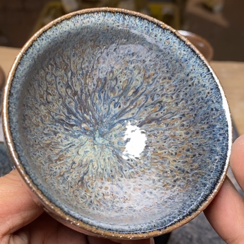 茶盏fo zu lai hu tu t