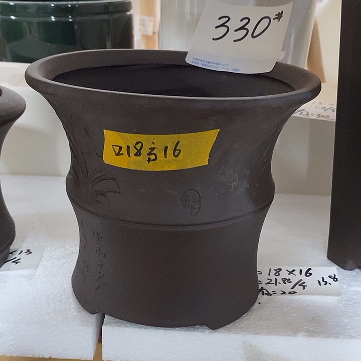 紫砂花盆多肉植物盆瑕疵有孔