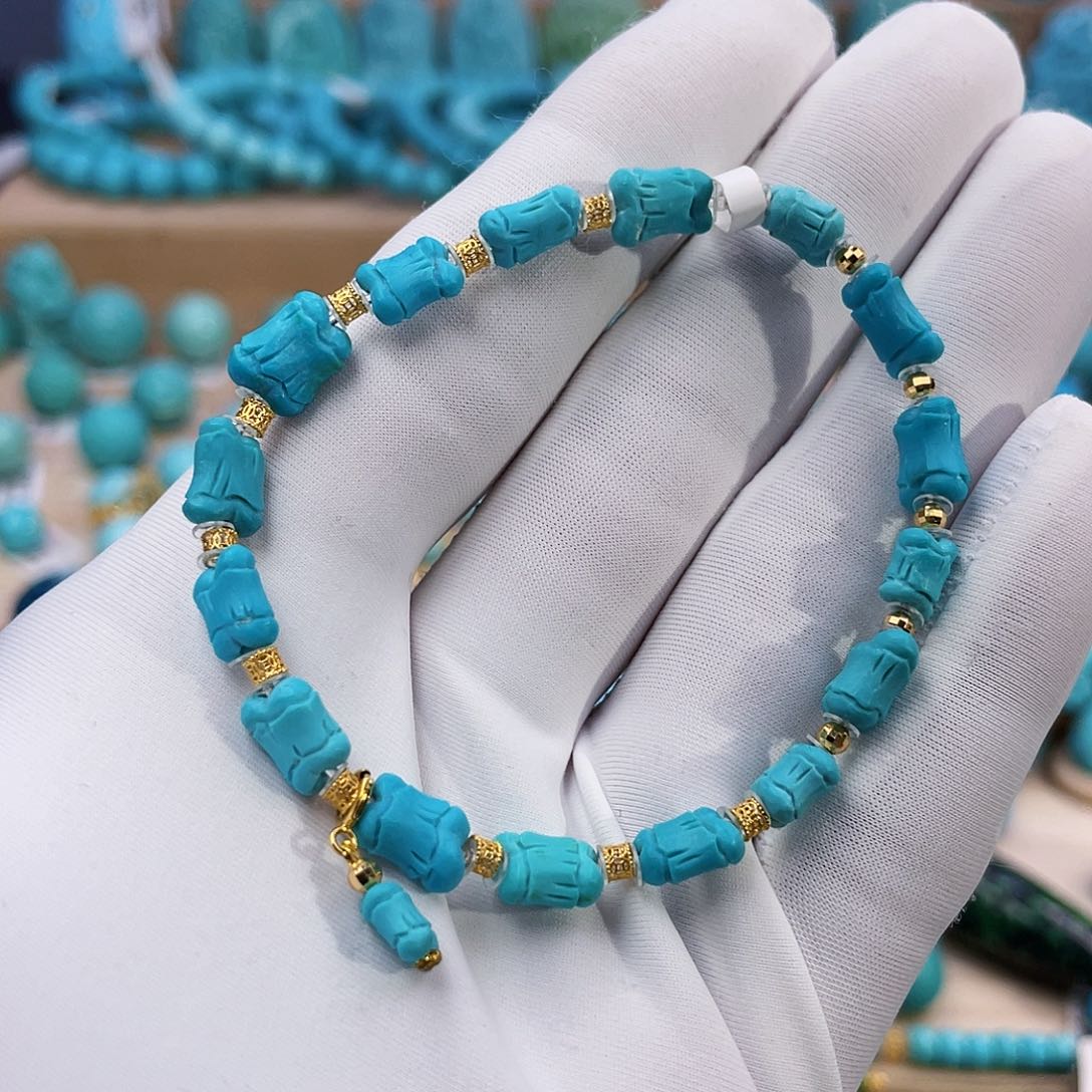 绿松石珠宝奇石18K金镶嵌