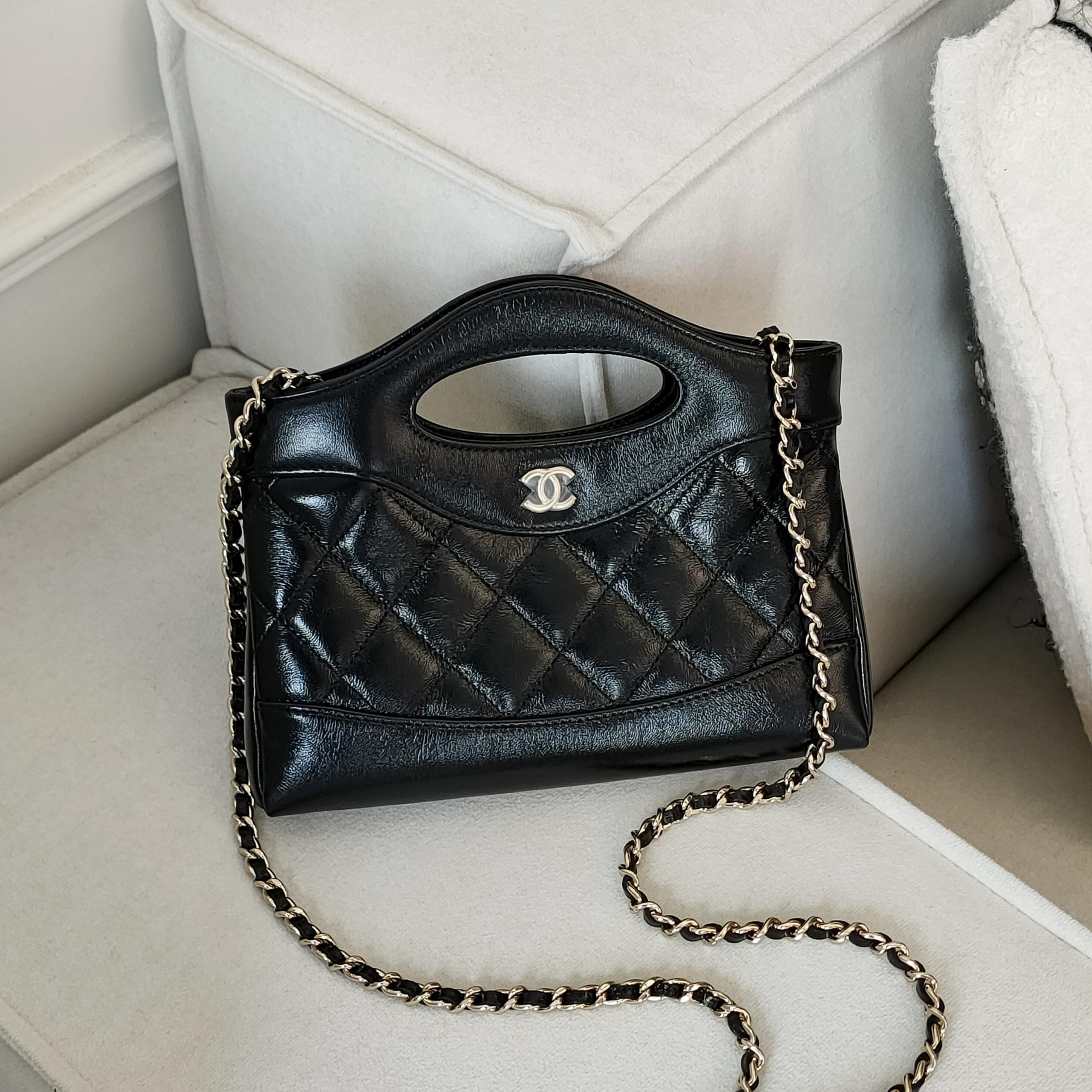 95新 Chanel/香奈儿  25P黑金羊皮31bag nano斜挎  48120