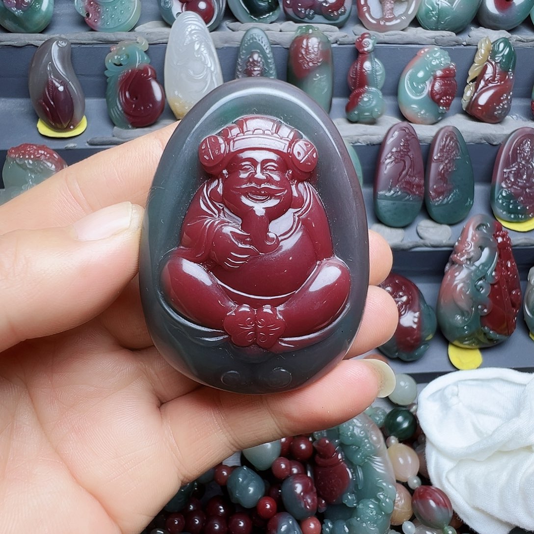 无***山铁合金秦紫玉手把件