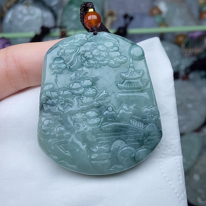 翡翠未镶嵌颈饰翡翠