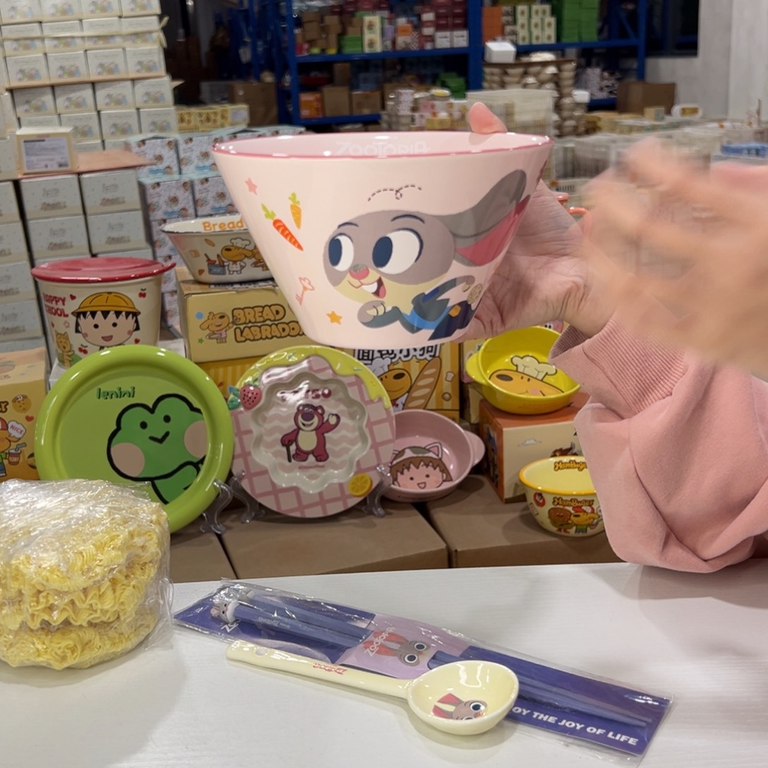 瓷600 家勺子筷子。陶瓷陶瓷天。