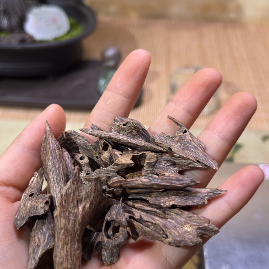 老***子香榧木海南木料尖峰岭古树老蚁漏10克