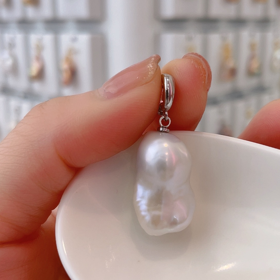 淡水珍珠颈饰银S925镶嵌