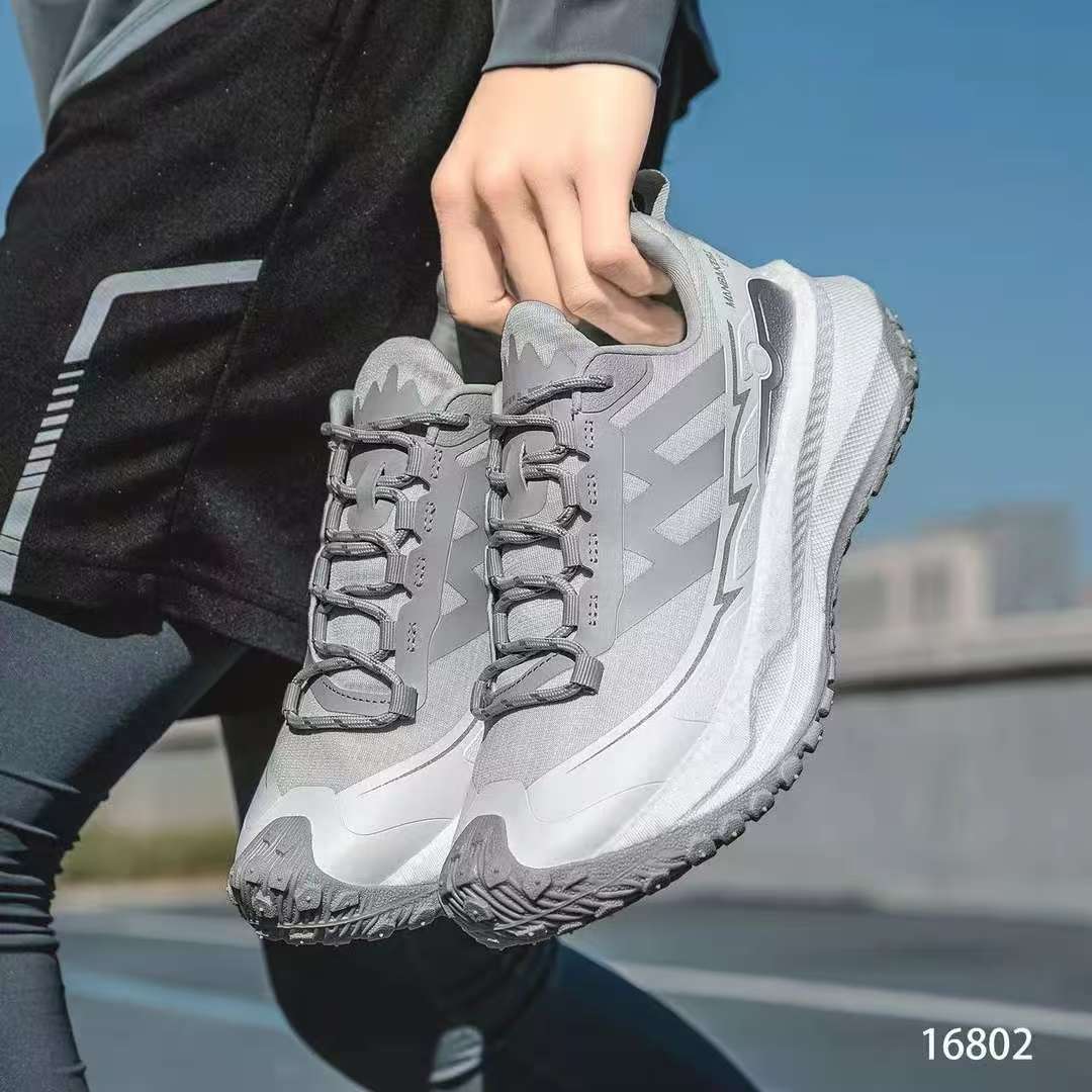 旅行者16802舒适百搭男女休闲鞋