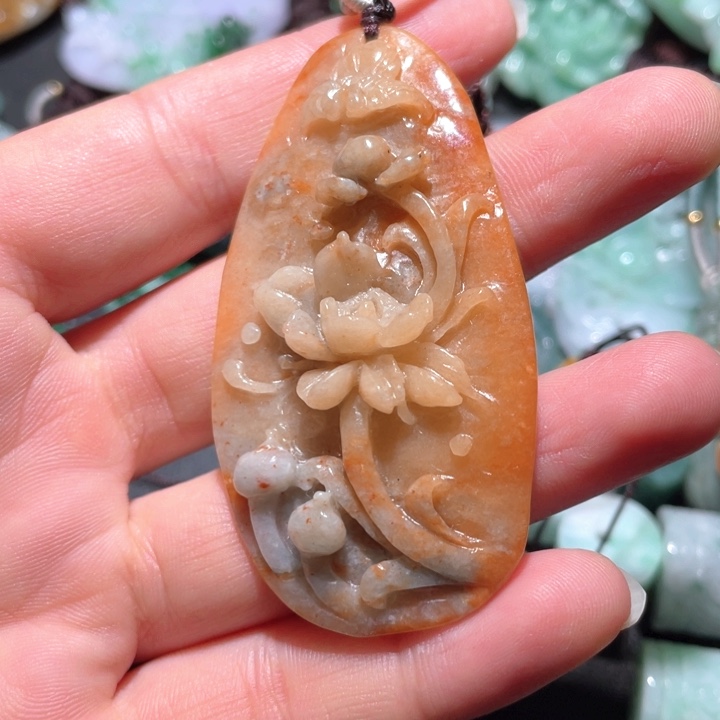 【闪购商品】翡翠颈饰未镶嵌天然翡翠