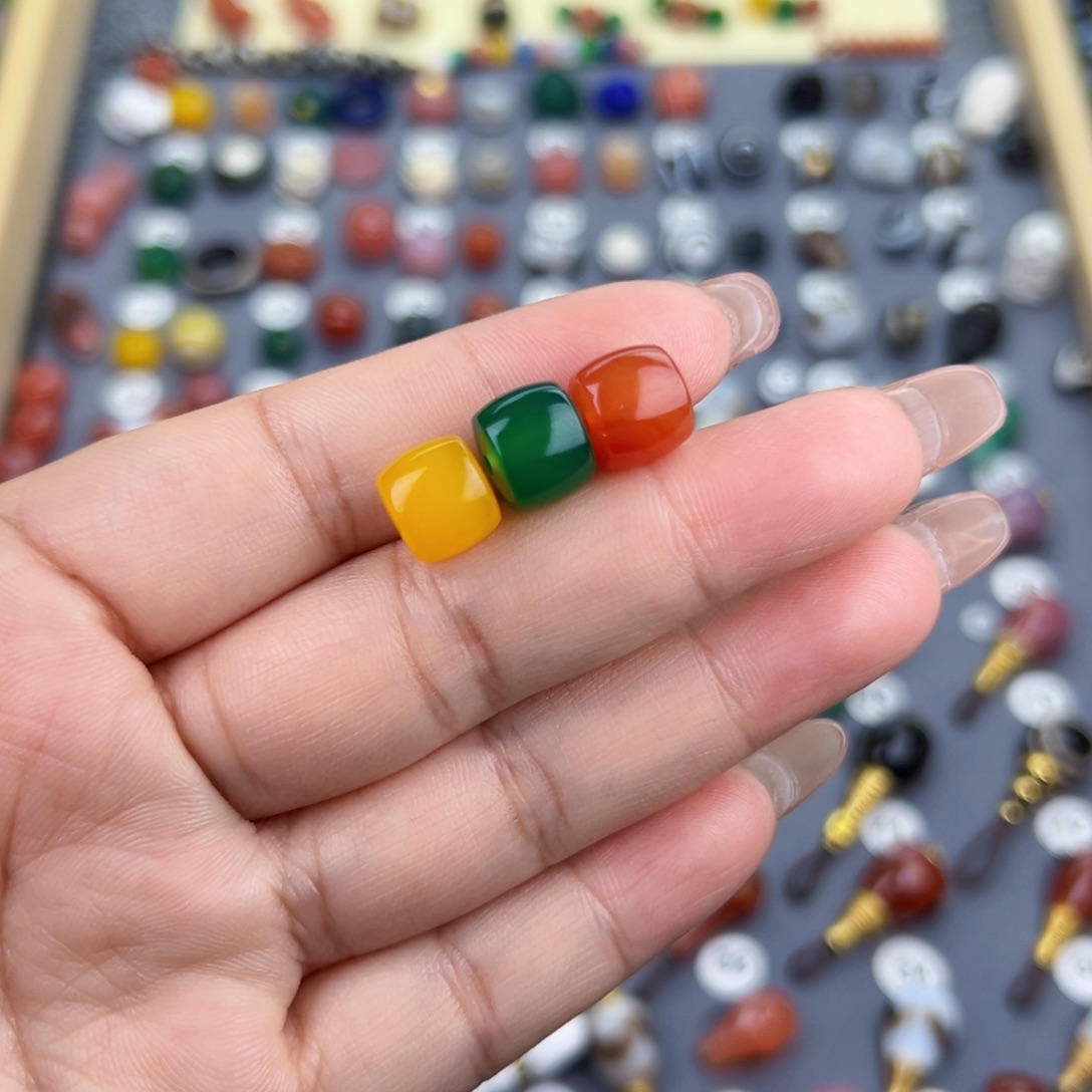 玛瑙/玉髓饰品未镶嵌