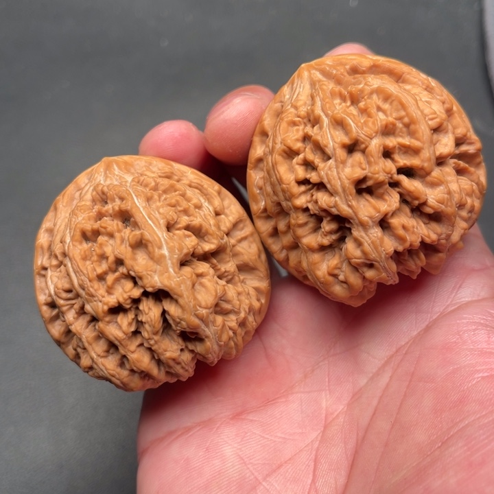 文玩核桃把件大粗筋