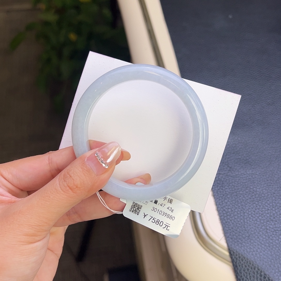 翡翠未镶嵌手镯56美人条