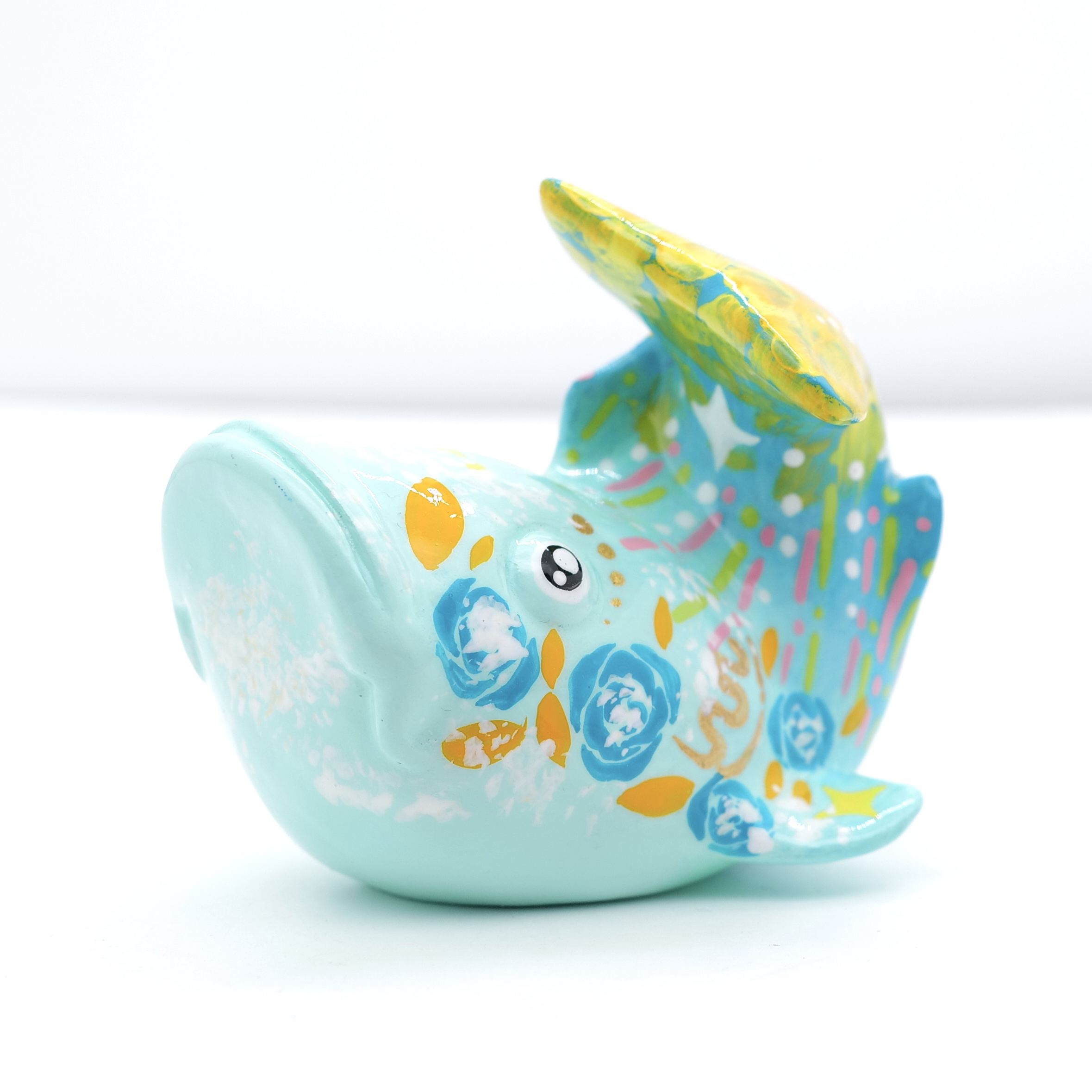 王甜心摆件《有鱼》系列艺术石膏作品，手工绘制，仅一件