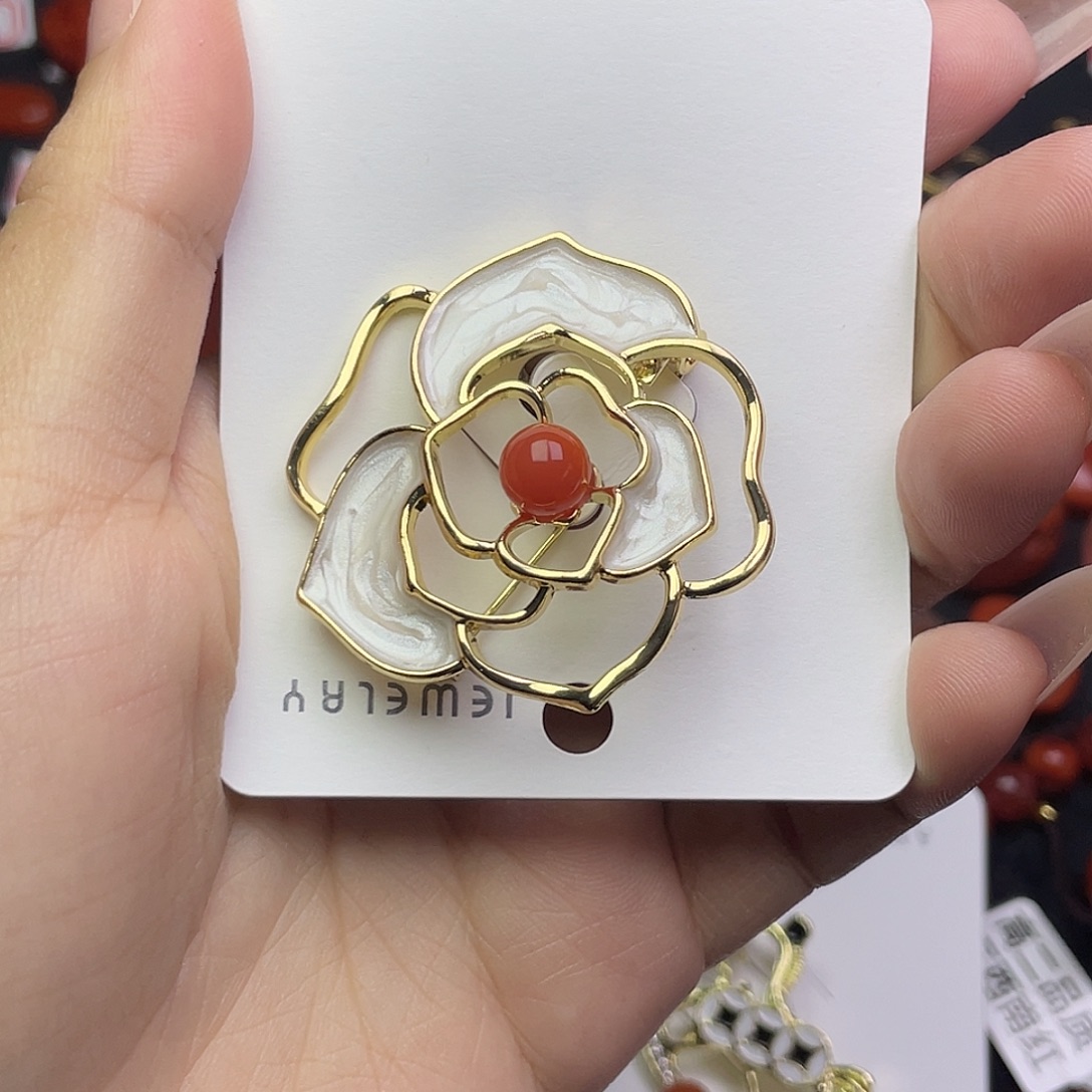 南红玛瑙未镶嵌胸针原矿南红胸针