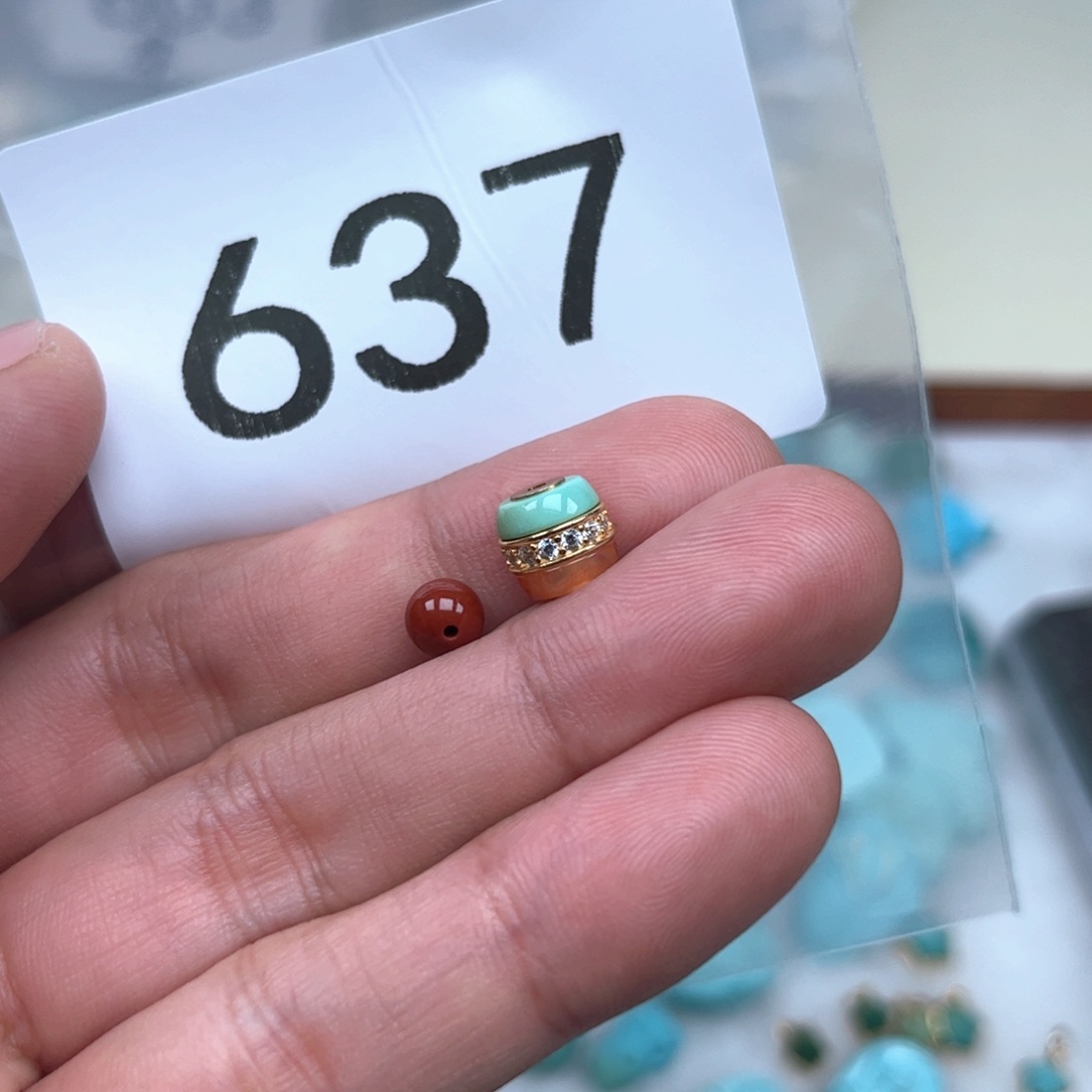 南红玛瑙未镶嵌珠宝奇石