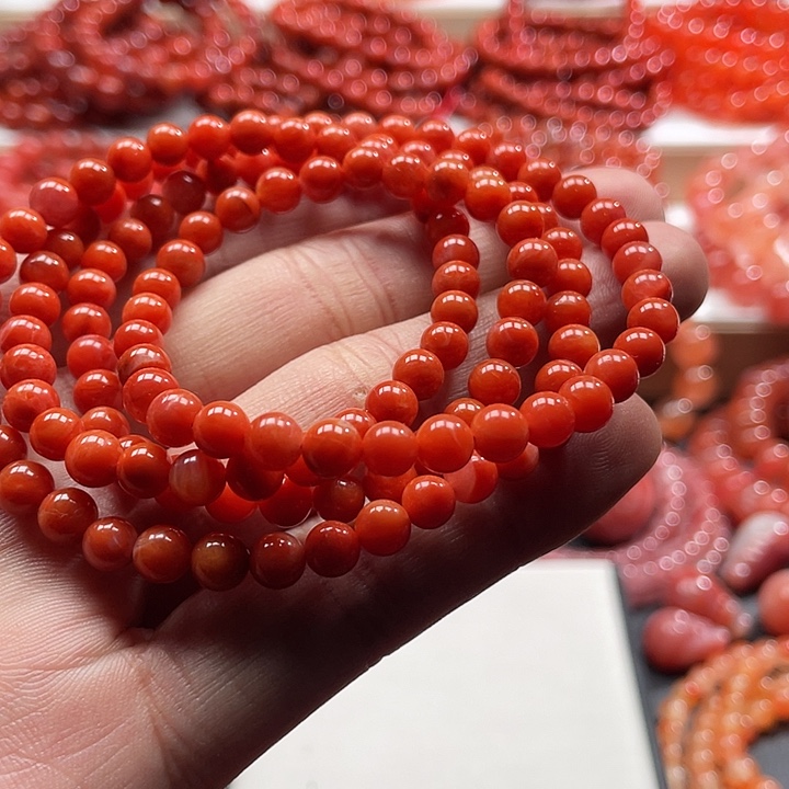 呱***婆南红玛瑙未镶嵌手链
