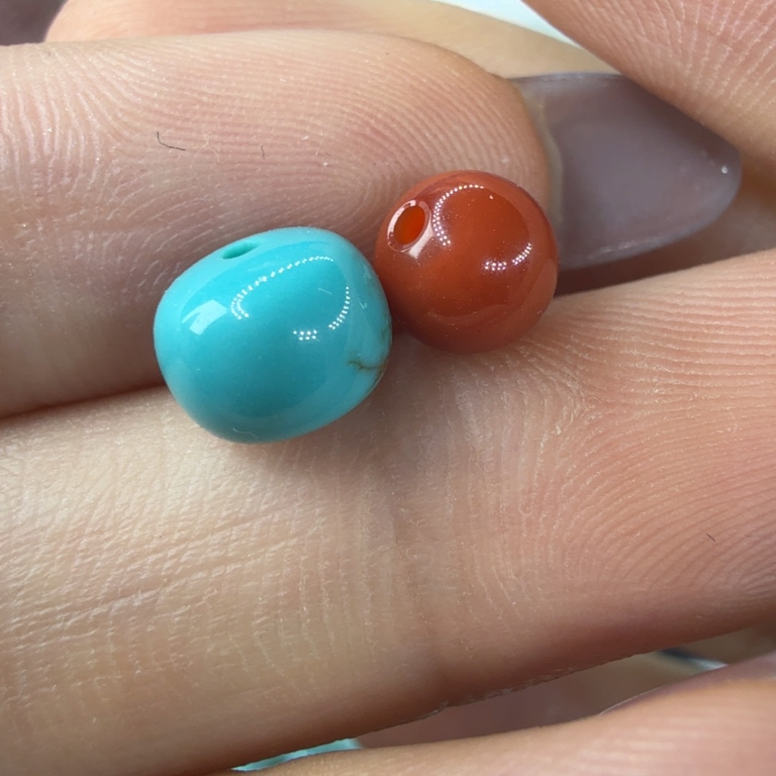 南红玛瑙配饰未镶嵌