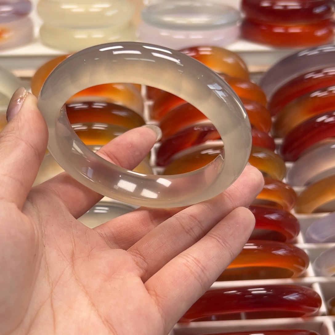 手镯玛瑙/玉髓未镶嵌火*柴