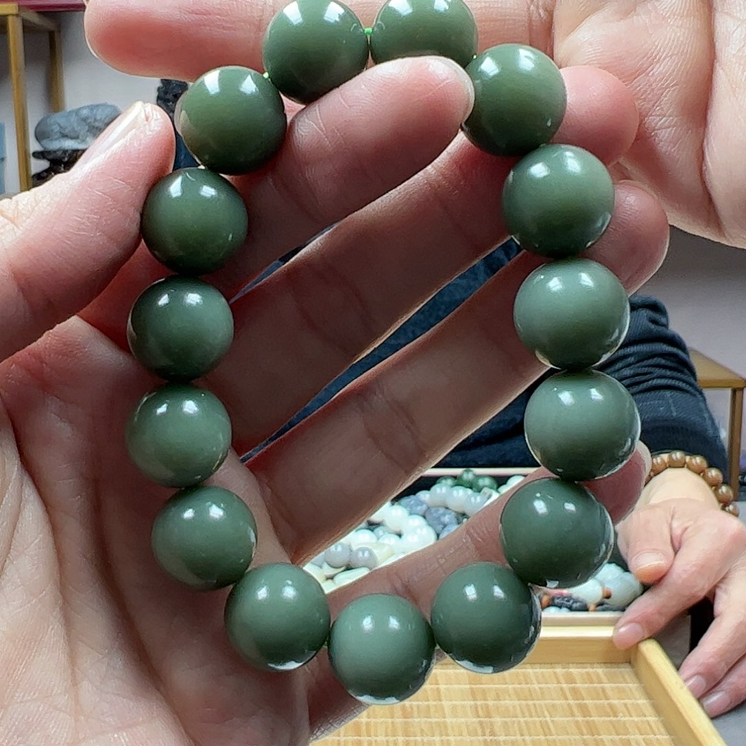 【闪购商品】和田玉手串未镶嵌卡14沙枣青豆青