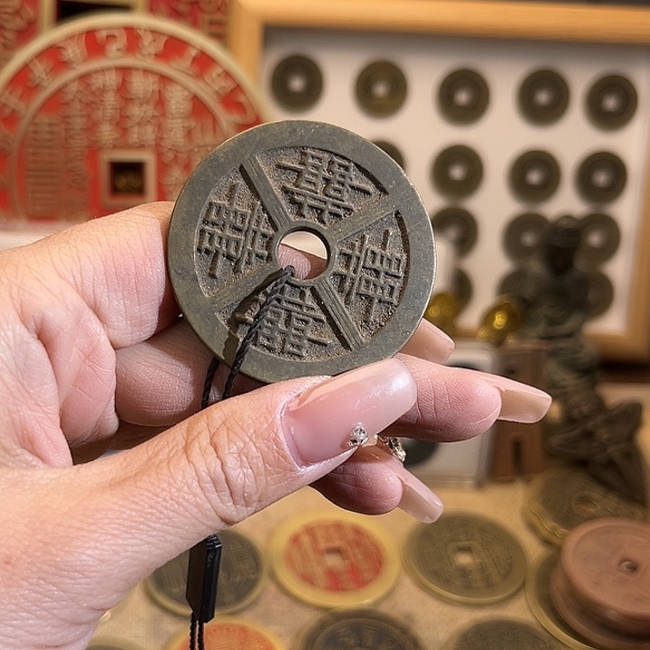 彩***月铜现代翻砂工艺作品