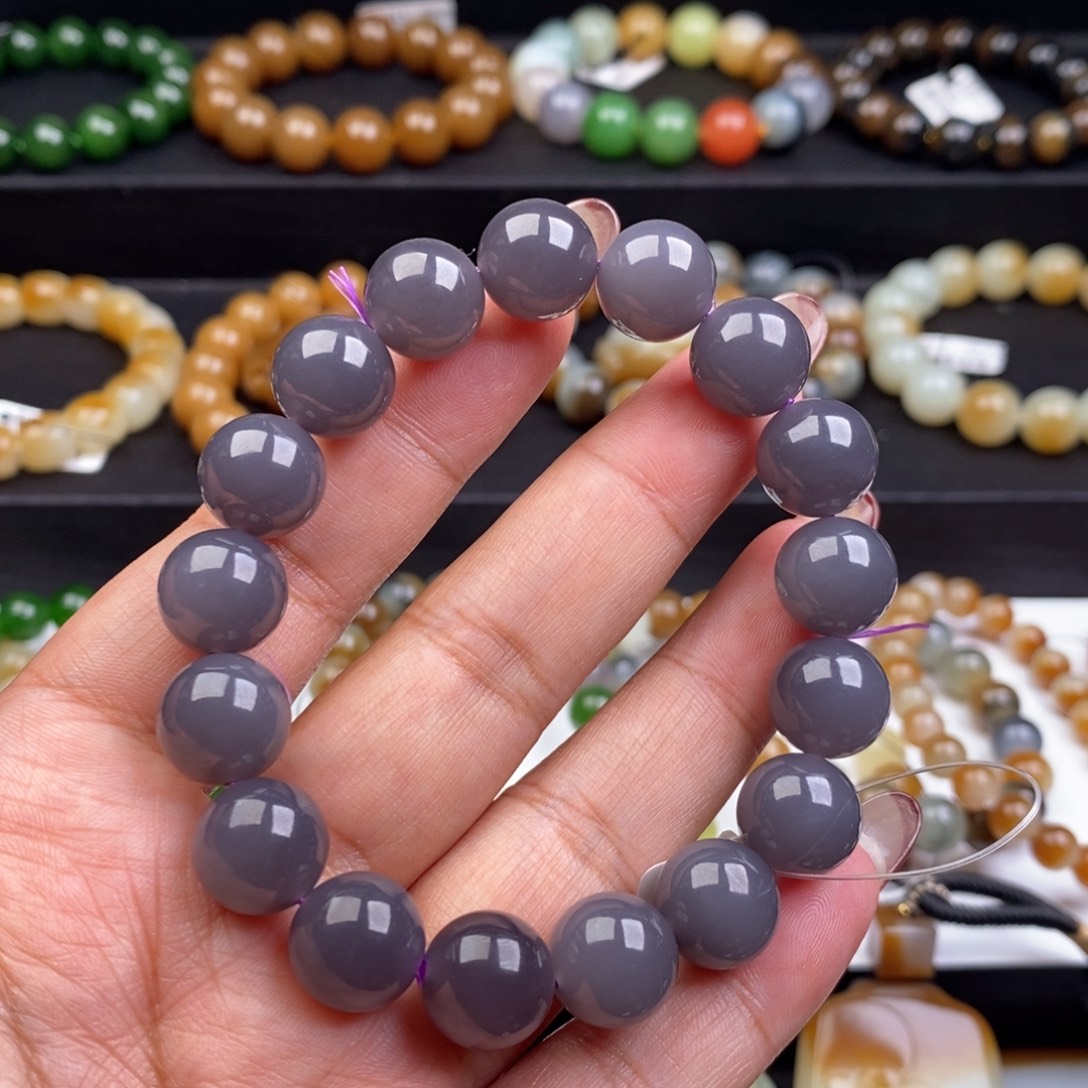 ****凉和田玉未镶嵌手链