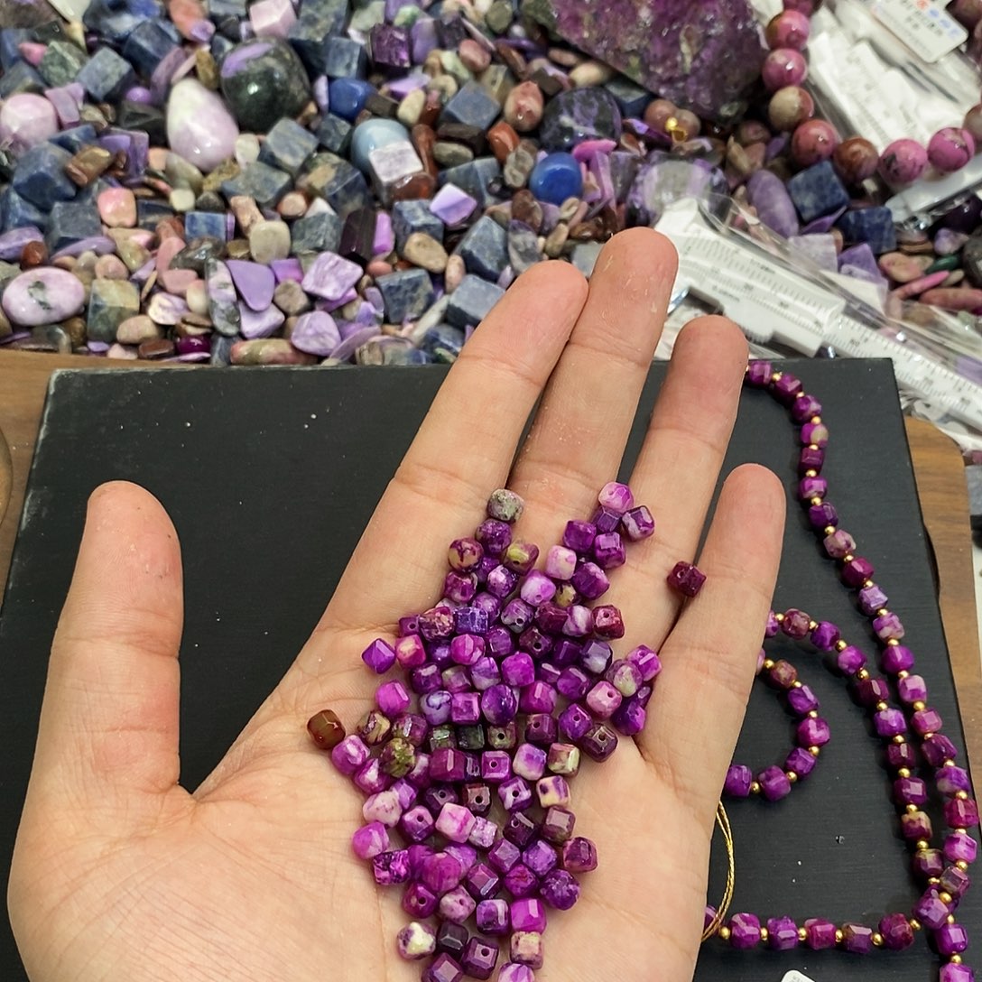 非金属116果酱红方糖