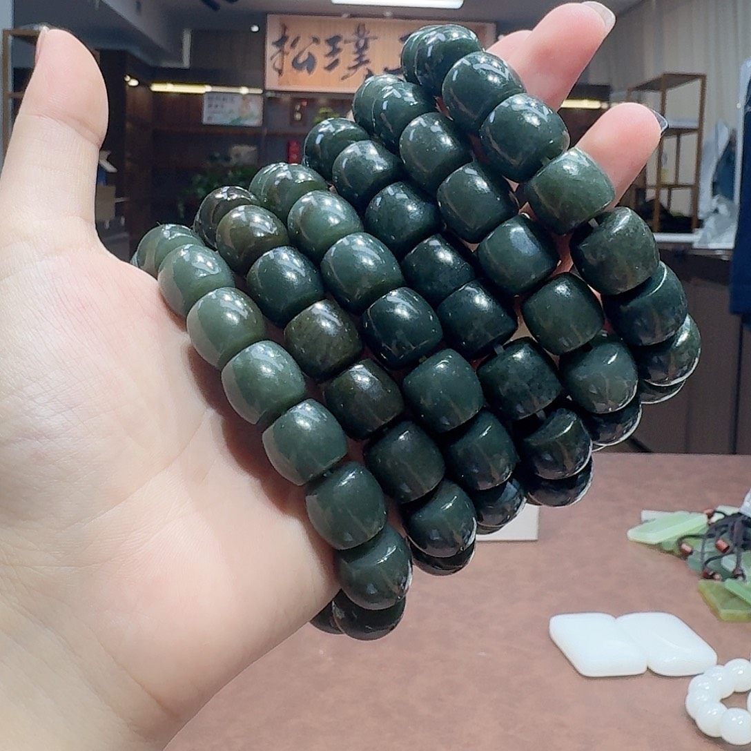 手串未镶嵌和田玉