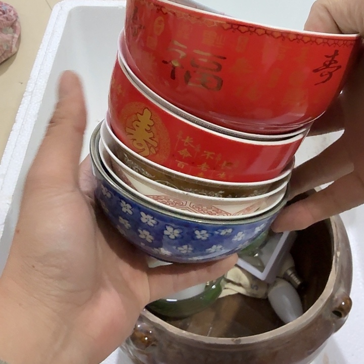 吴***潇扇子vhghhhhhhhjhj