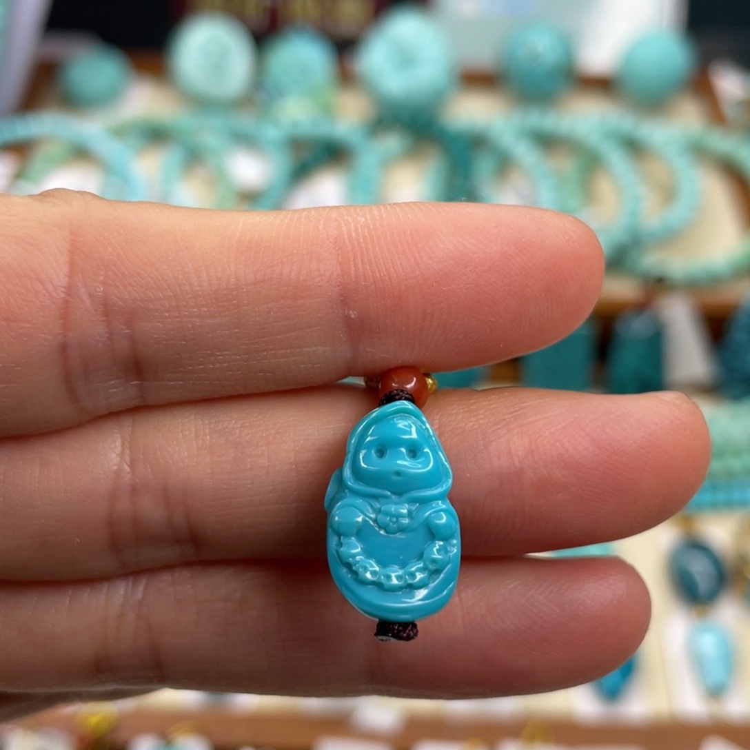 绿松石未镶嵌挂件