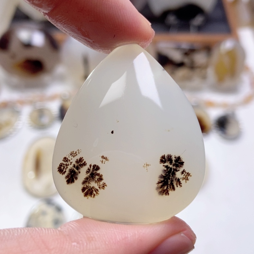 【闪购商品】玛瑙/玉髓颈饰未镶嵌