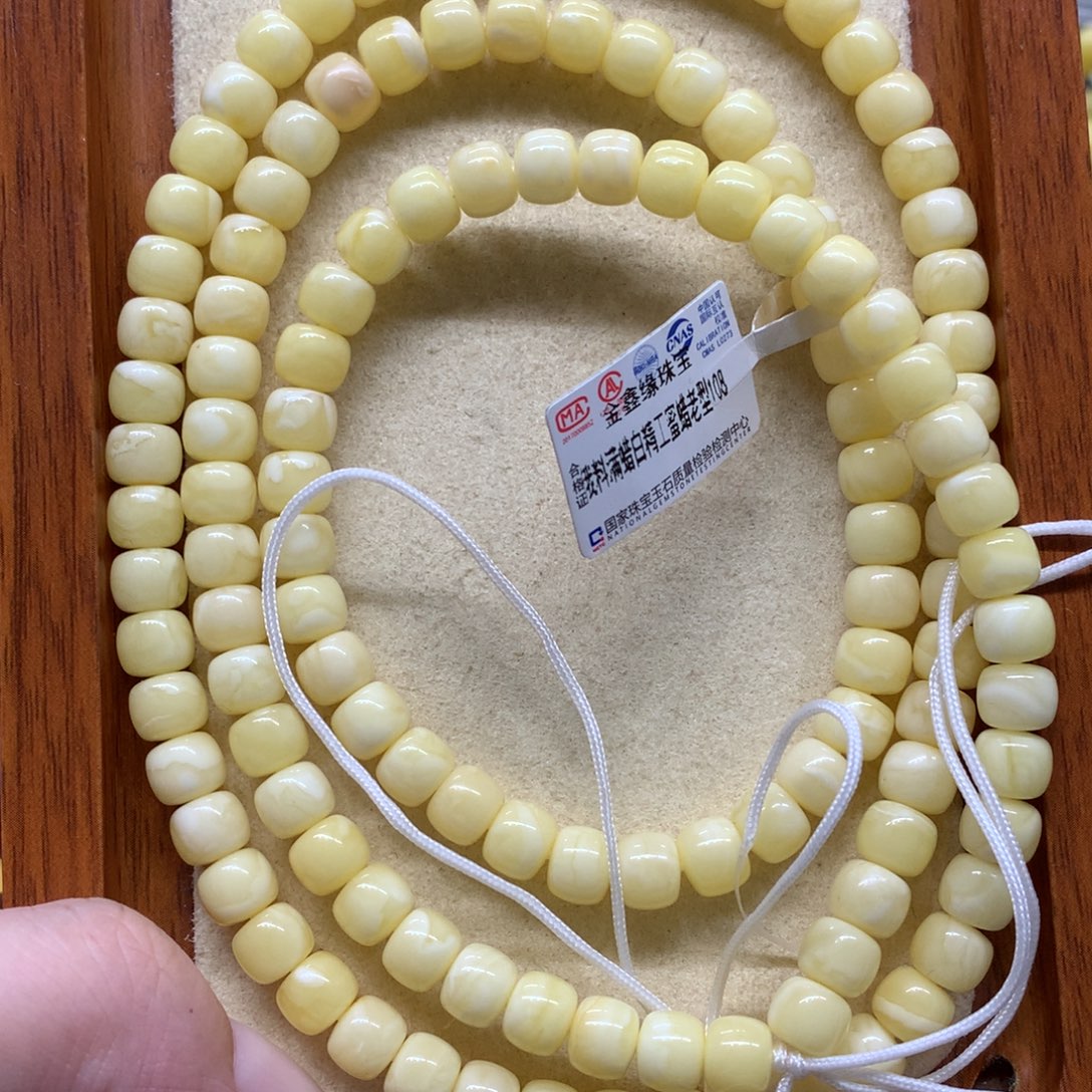 未镶嵌蜜蜡手链蜜蜡