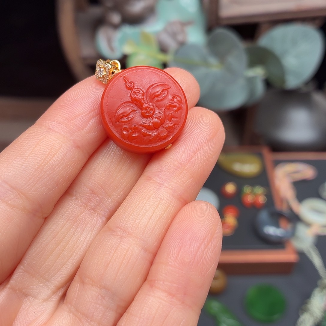 一***蓝南红玛瑙银S925镶嵌颈饰