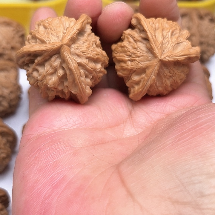 文玩核桃吊坠战****）我想要