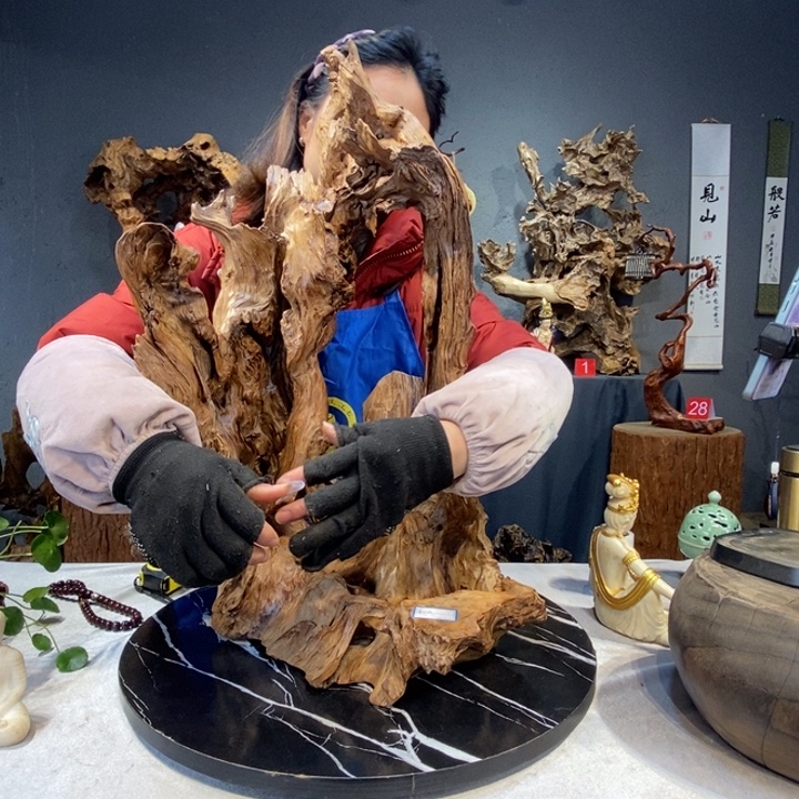 用***4木草木堂根艺摆件770