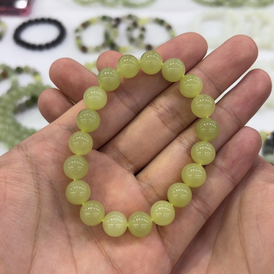 和田玉未镶嵌手串