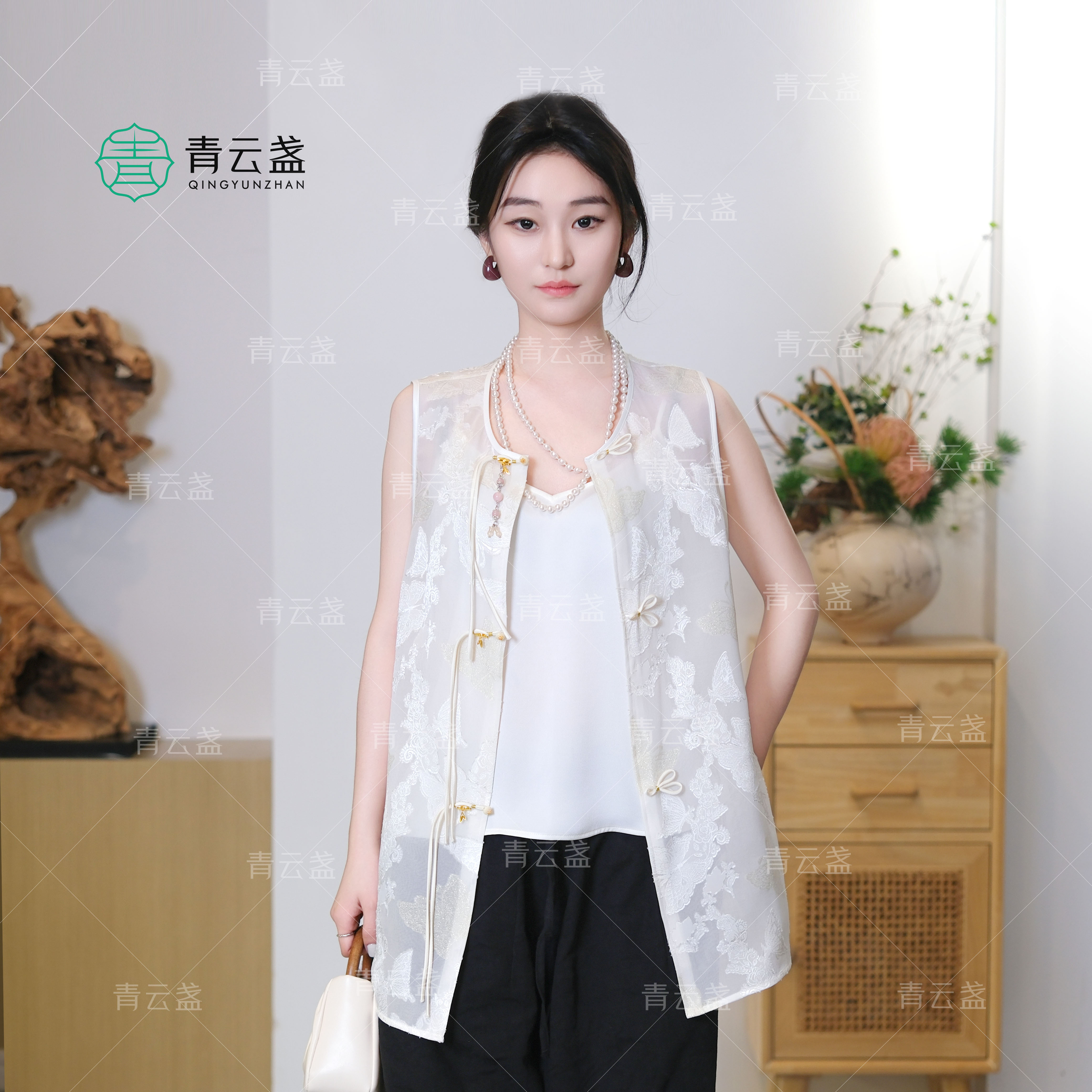 【婷婷上新】桑蚕丝新中式原创国风马甲24M0128