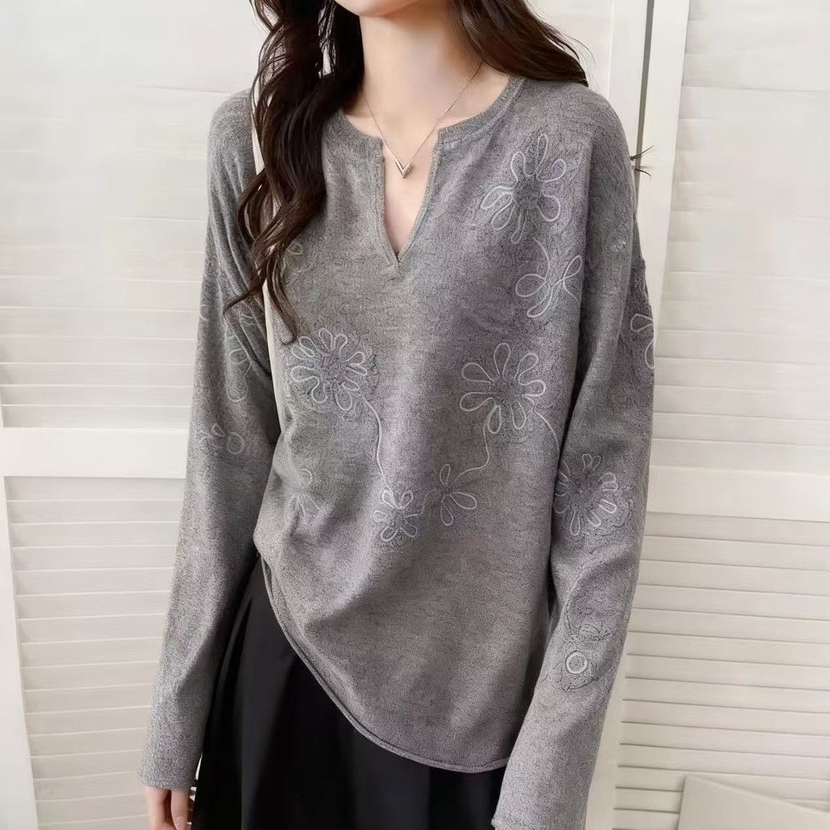 宽松网红针织刺绣拼接衫常规气质V领6659秋季