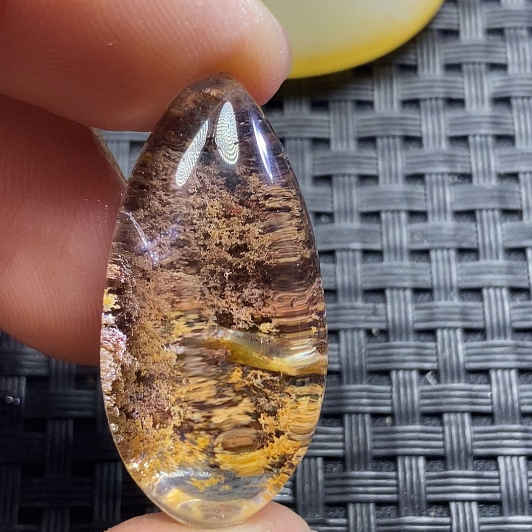 水晶颈饰未镶嵌立*