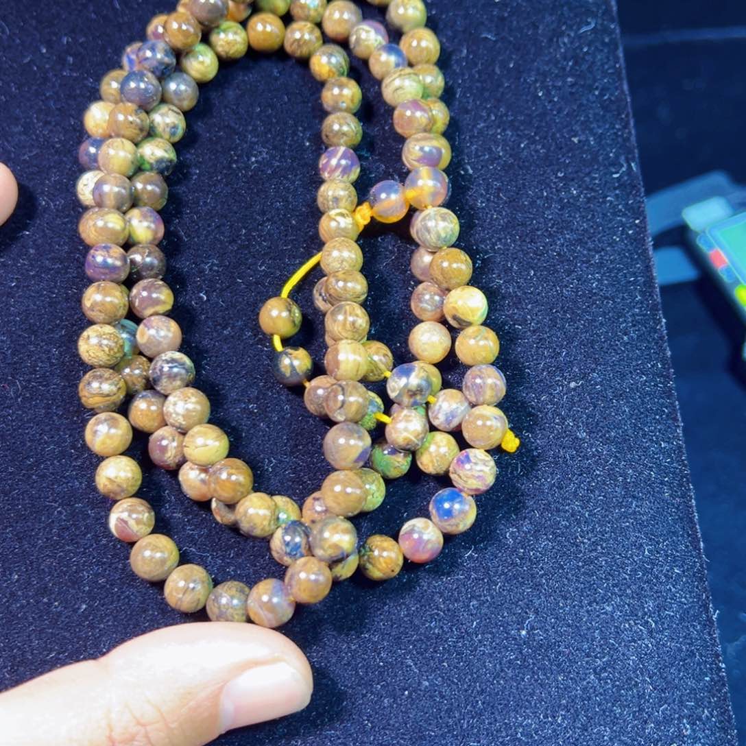 琥珀裸石未镶嵌琥珀