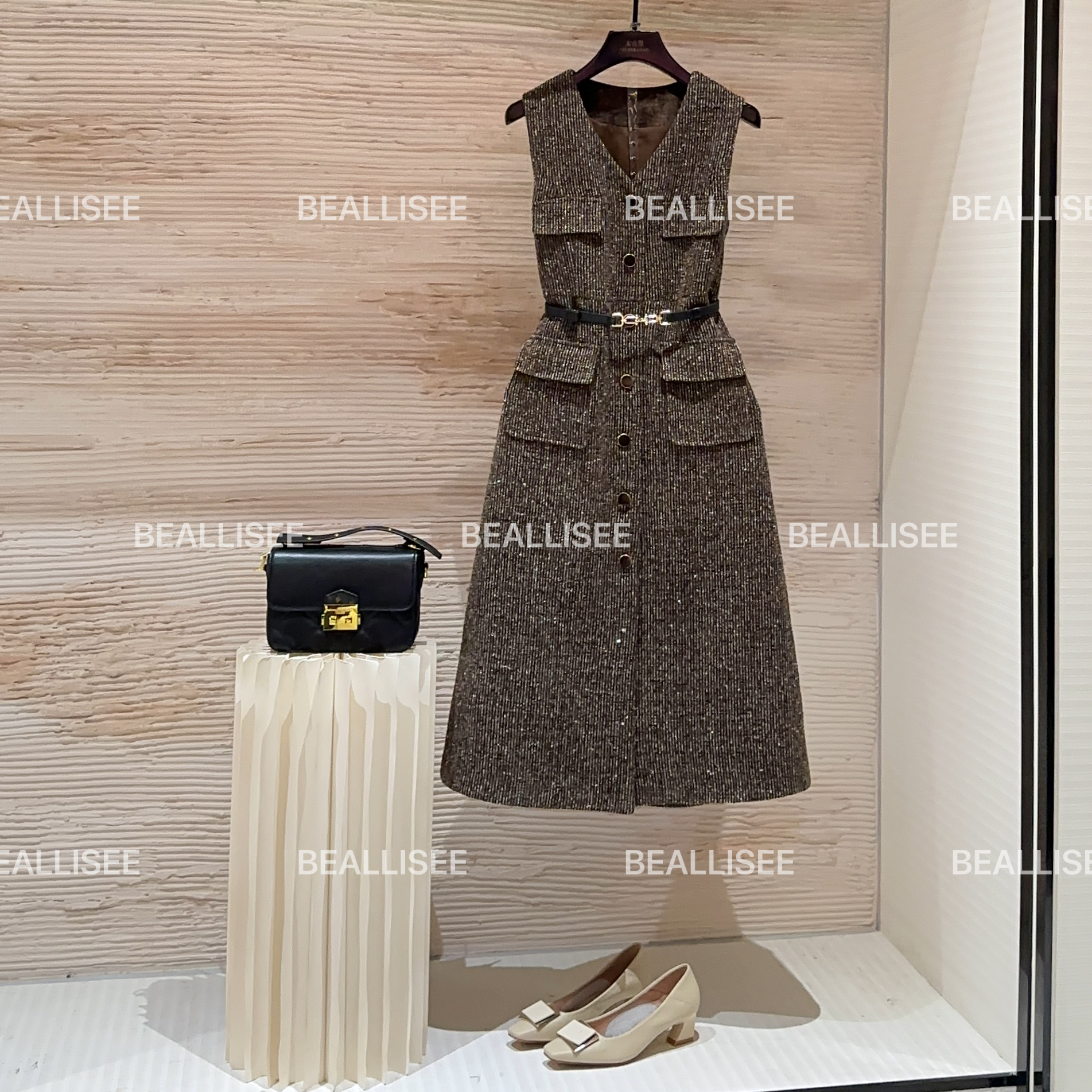 【宠粉价】秋冬新款无袖显瘦国风时尚宽松连衣裙W-A1817