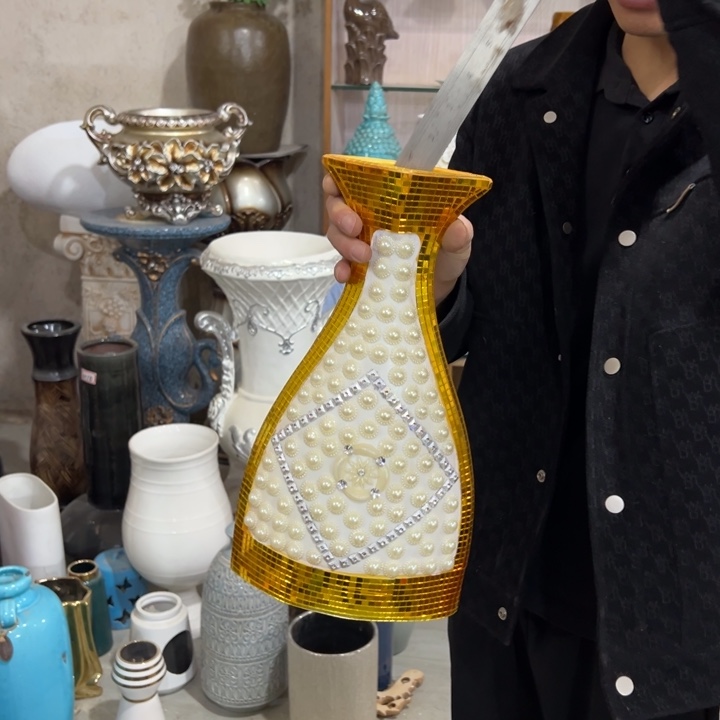 瓶高度35厘米口径9厘米微瑕捡漏树脂材质