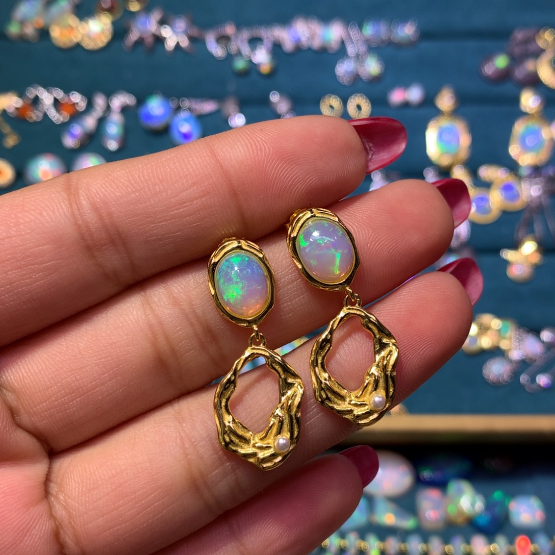 欧泊银S925镶嵌耳饰