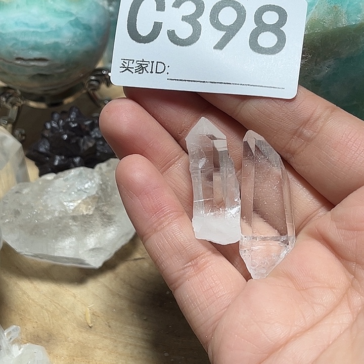 黎***临珠宝半成品水晶未镶嵌