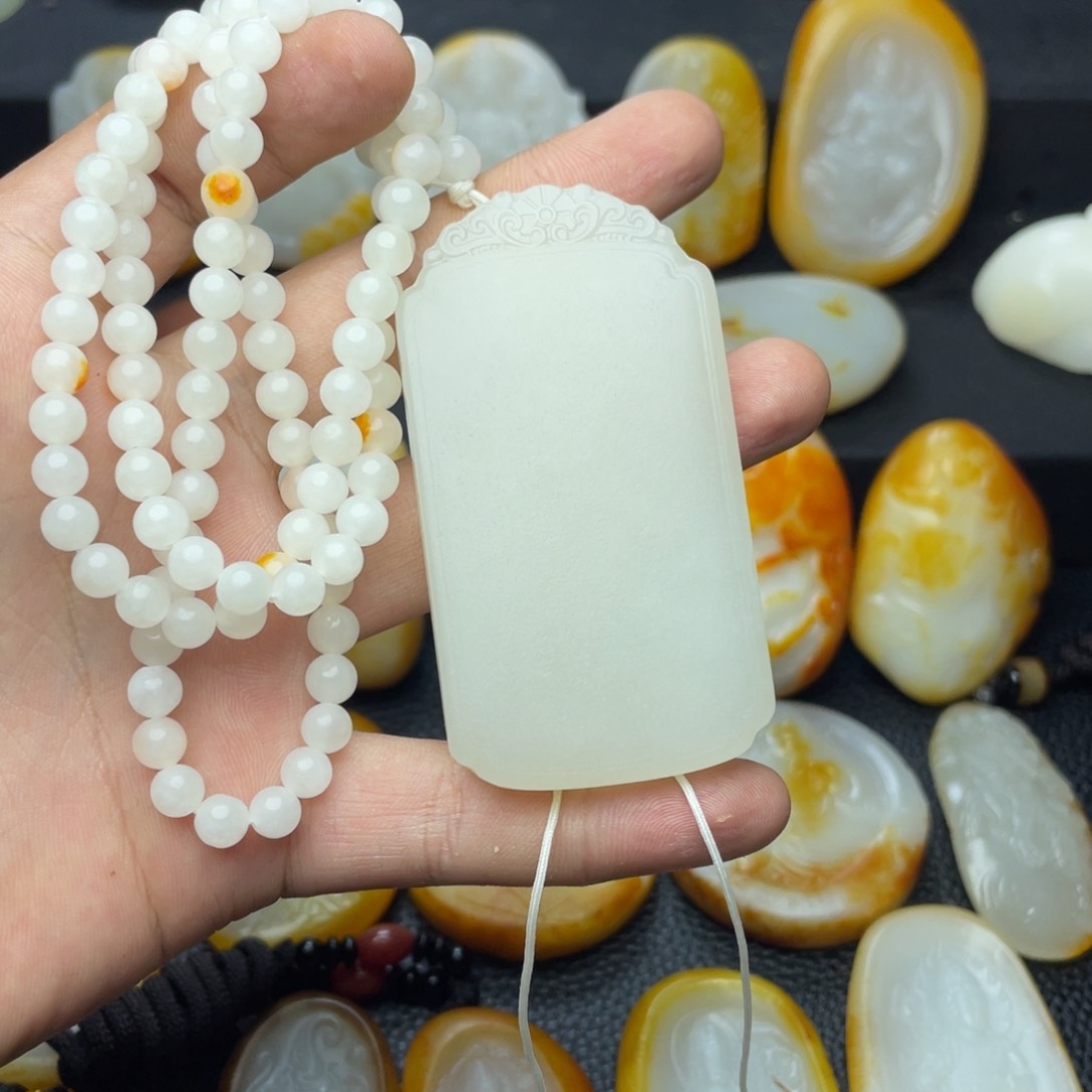 和田玉未镶嵌颈饰北****业