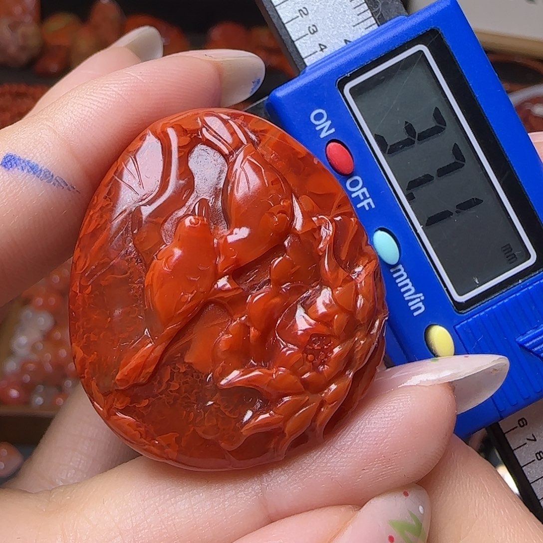 南红玛瑙未镶嵌颈饰