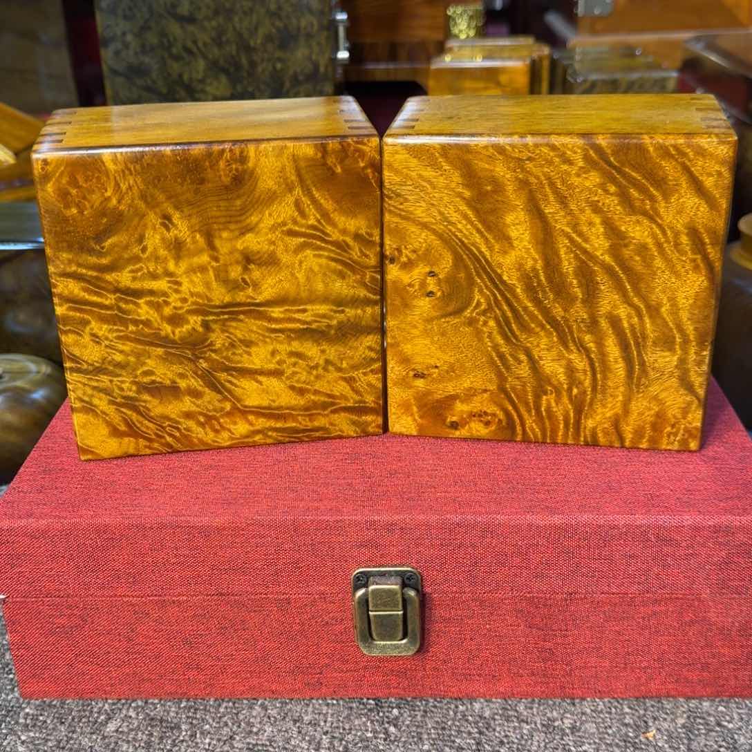 乌木类成套家具金丝